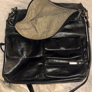 Black HOBO explorer bag . Excellent condition.